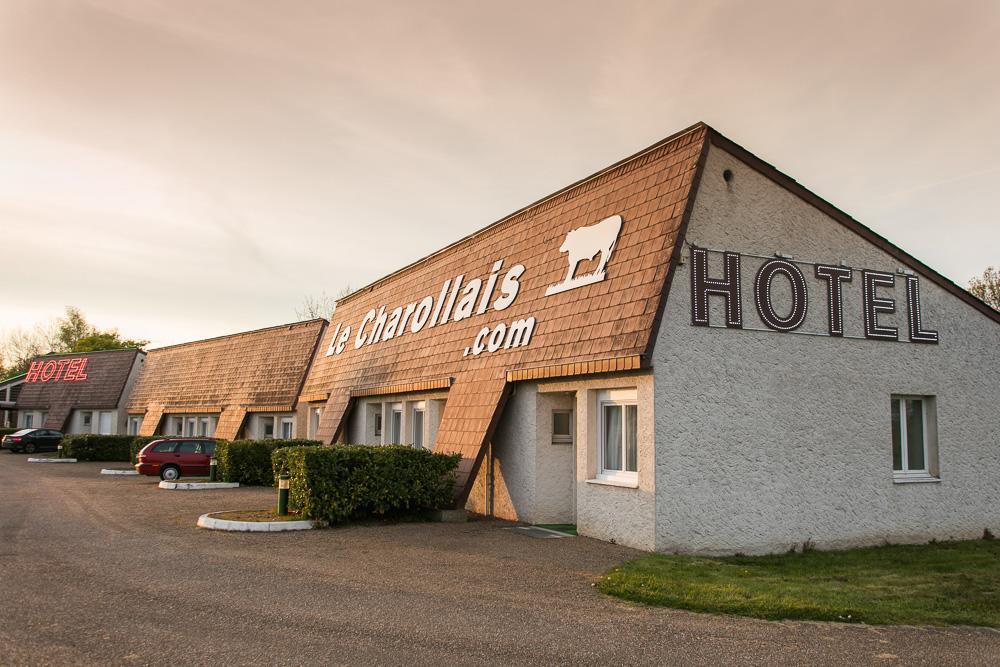 Le Charollais Motel Restaurant Contact-Hotel Vitry-en-Charollais Dış mekan fotoğraf